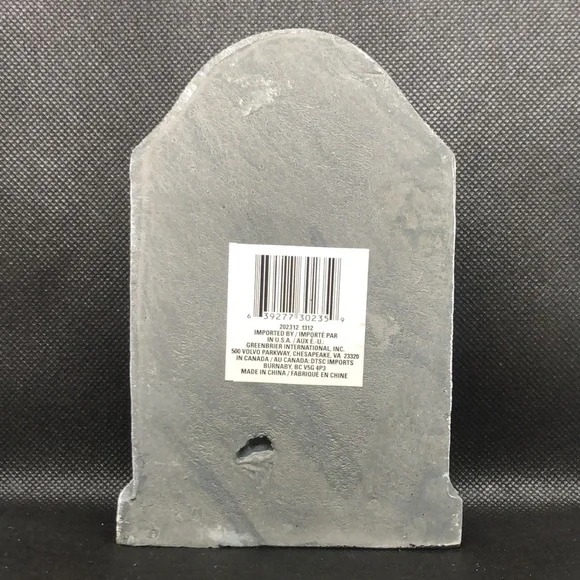 🪦🕷️ Halloween Decoration Spider Crawling on Tombstone 🕷️🪦 Heavy Stone NWT - Picture 3 of 5